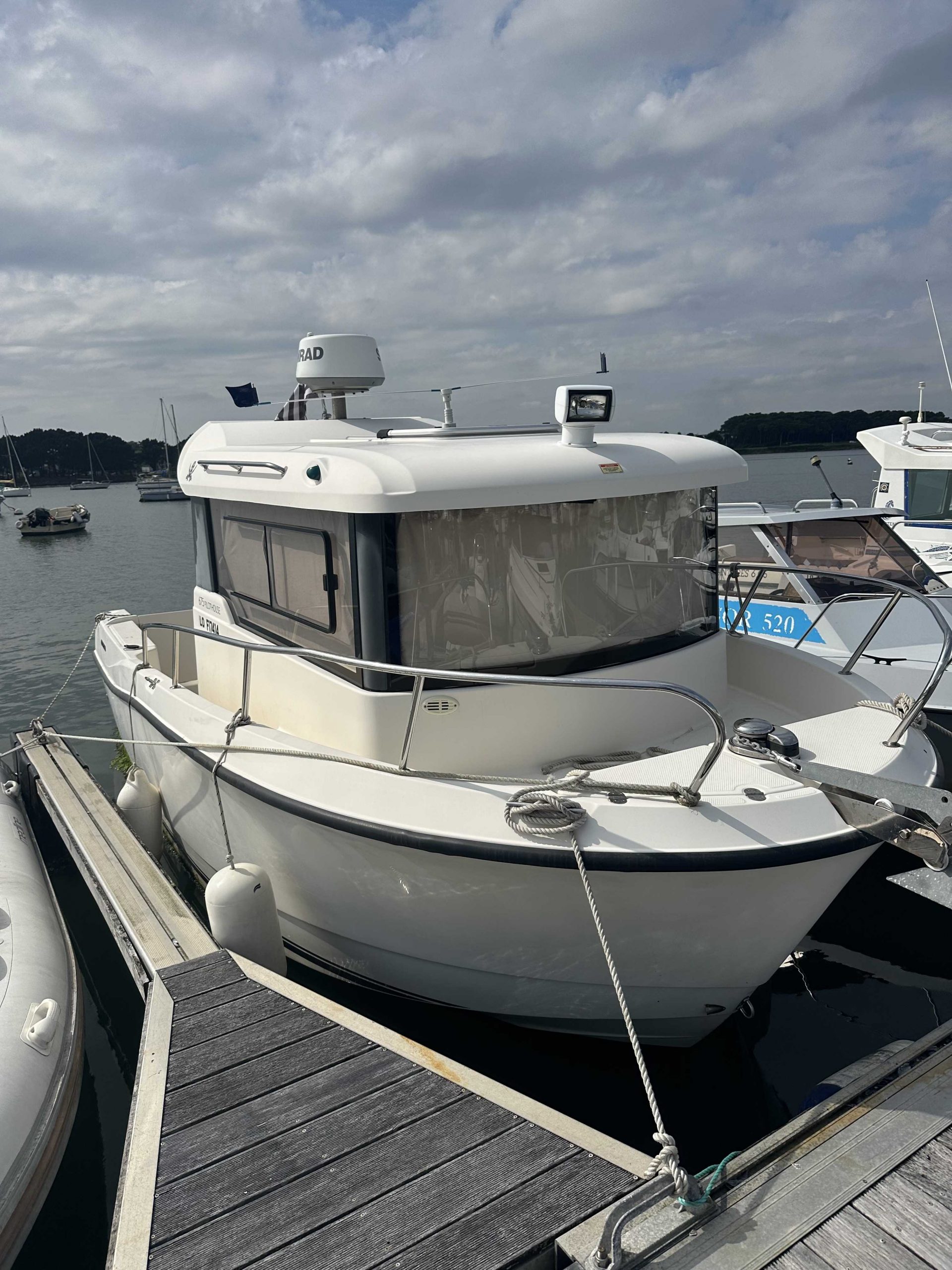 QUICKSILVER - CAPTUR 675 PILOTHOUSE