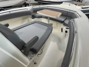 BOSTON WHALER 280 OUTRAGE