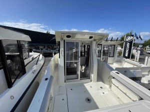 QUICKSILVER 705 PILOTHOUSE