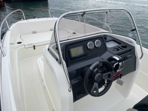 QUICKSILVER ACTIV 605 OPEN