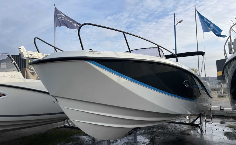 QUICKSILVER ACTIV 755 SUNDECK