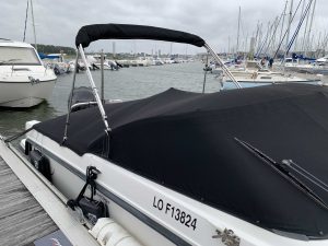 BOSTON WHALER 230 VANTAGE