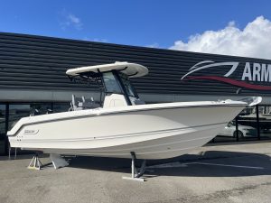 BOSTON WHALER 250 OUTRAGE