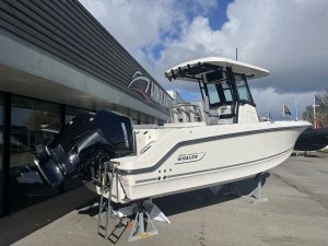 BOSTON WHALER 250 OUTRAGE